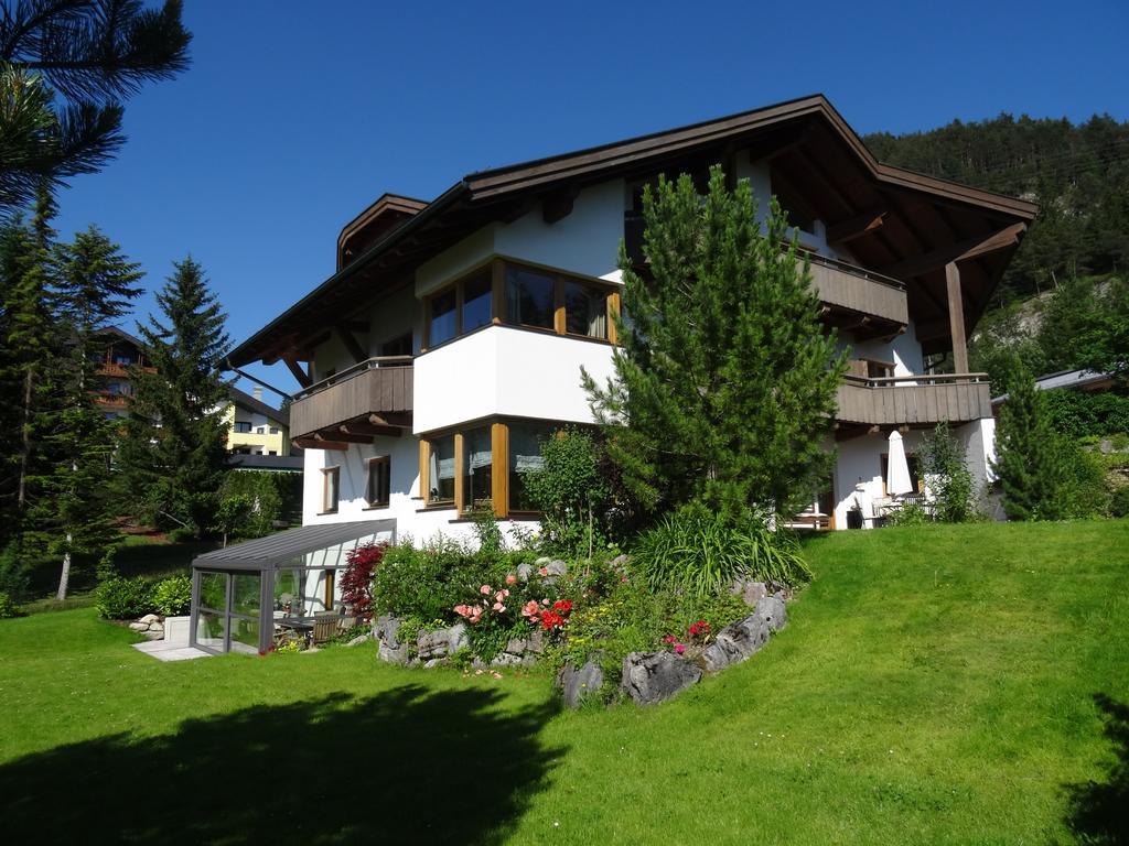 Appartementhaus St. Martin Seefeld in Tirol Habitación foto
